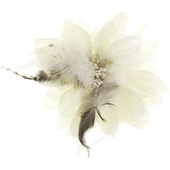 Karen Marie - Le Fleur Collection - Feathered Lotus - Alpine Snow