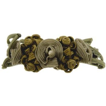 Natasha B. - Pied Piper Barrette - Sesame (1)