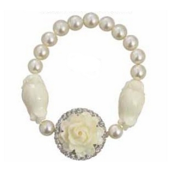 Tarina Tarantino - Fiore - Rosa - Swarovski Crystal and Swarovski Pearl Rose Stretch Bracelet