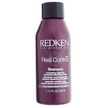 Redken - Real Control - Nourishing Repair Shampoo 1.7 fl oz (500 ml)